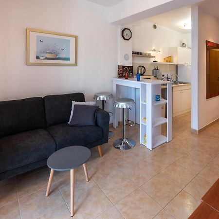 Apartment Anamaria With Seaview 돈제페트레케인 외부 사진