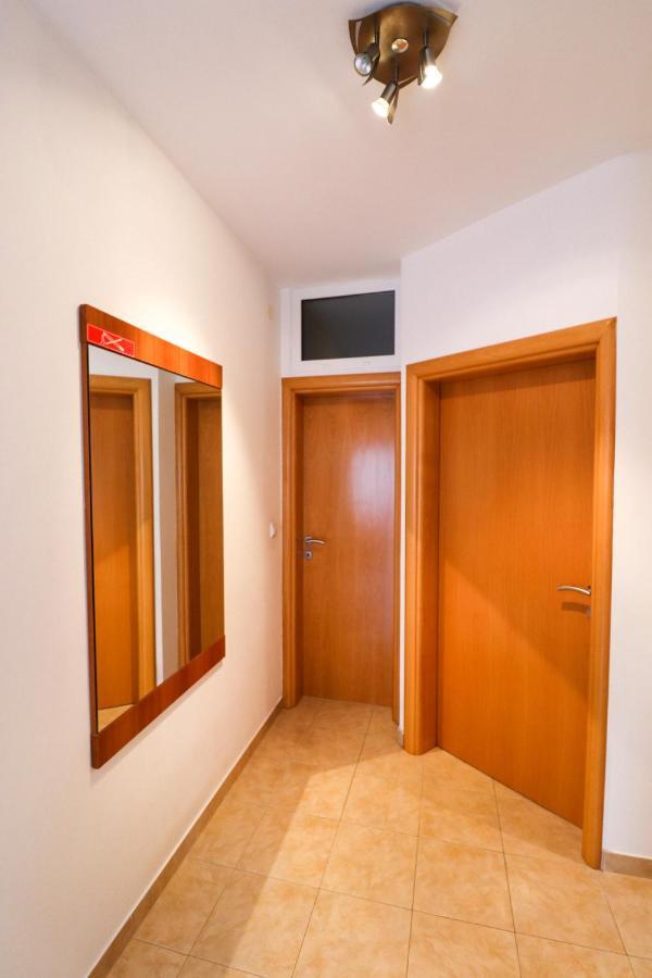 Apartment Anamaria With Seaview 돈제페트레케인 외부 사진