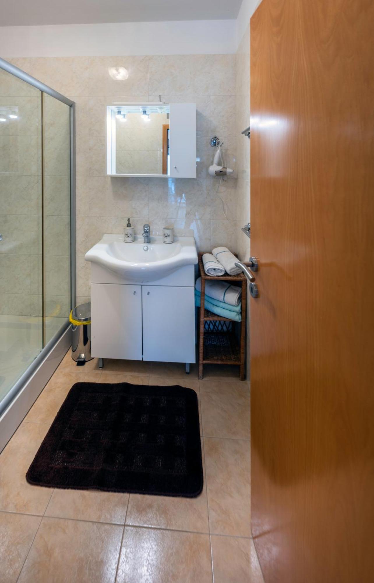 Apartment Anamaria With Seaview 돈제페트레케인 외부 사진